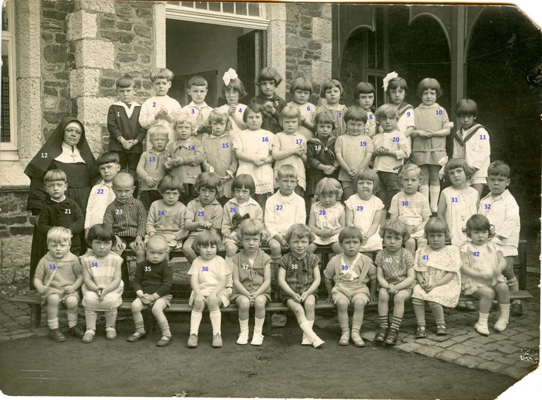 Floreffe – rue de Dorlodot – école maternelle libre – classes de Soeur Elisabeth – 1928